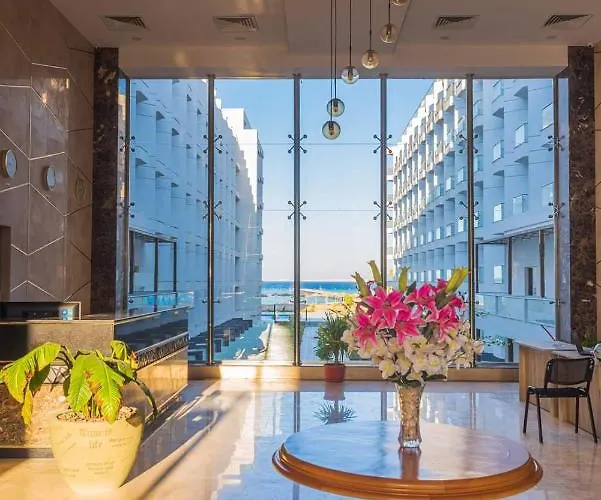 The Comfortable Palace * Hurgada