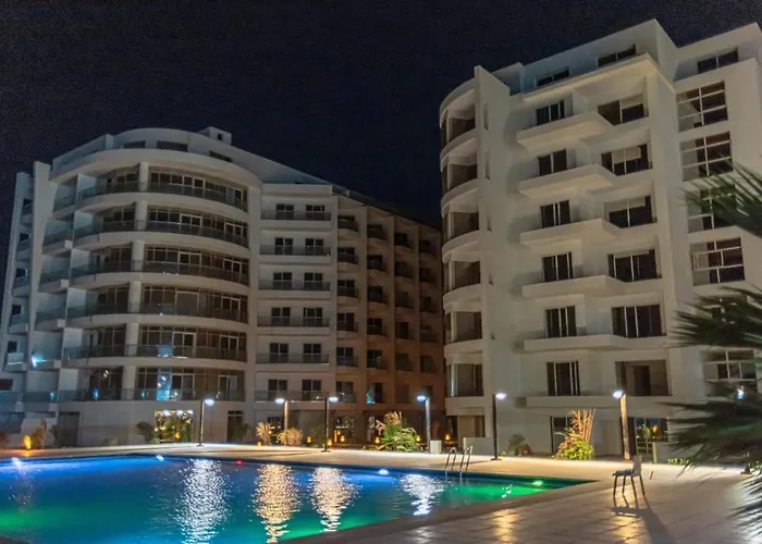 The Comfortable Palace Otel *